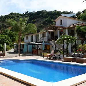 Vegan Pereila Bed and breakfast